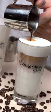 Cukrárna U Kulaté káva caffe latte